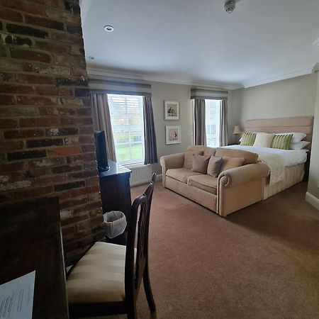 Powdermills Country House Hotel แบทเทิล ภายนอก รูปภาพ