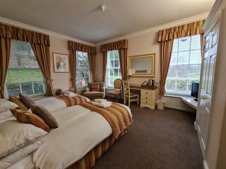 Powdermills Country House Hotel แบทเทิล ภายนอก รูปภาพ