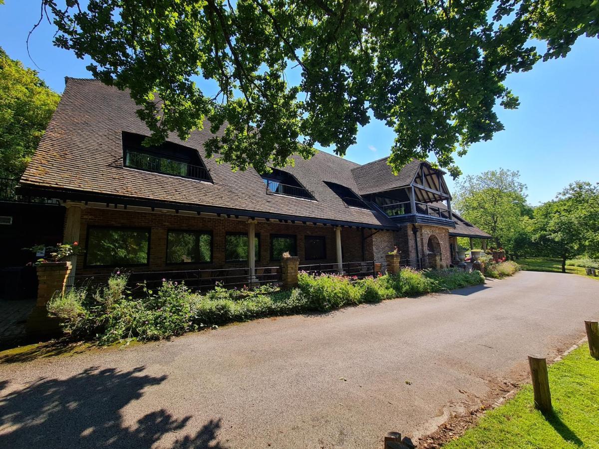 Powdermills Country House Hotel แบทเทิล ภายนอก รูปภาพ