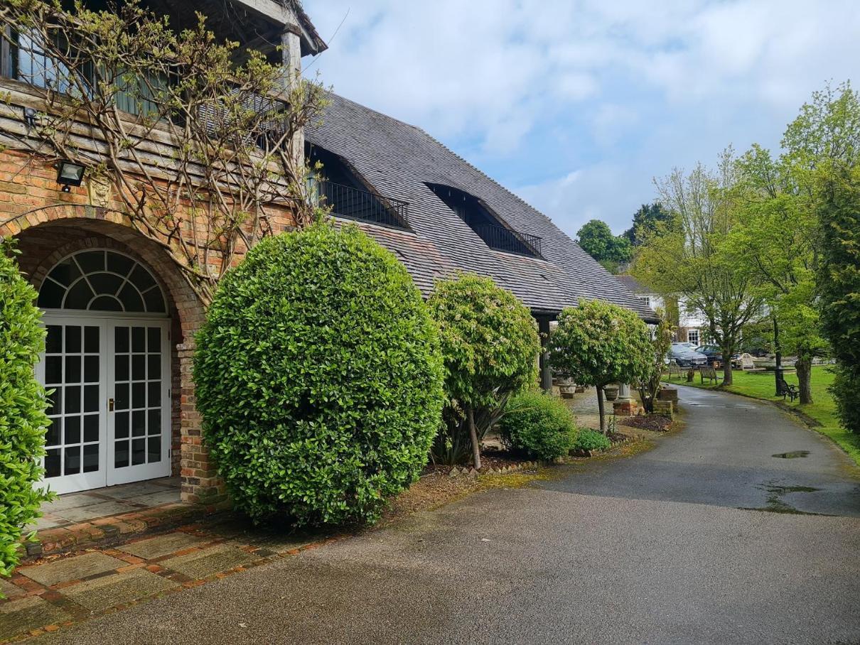 Powdermills Country House Hotel แบทเทิล ภายนอก รูปภาพ