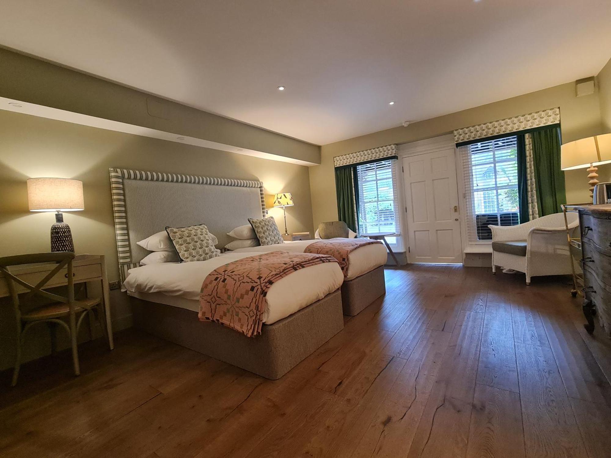 Powdermills Country House Hotel แบทเทิล ภายนอก รูปภาพ
