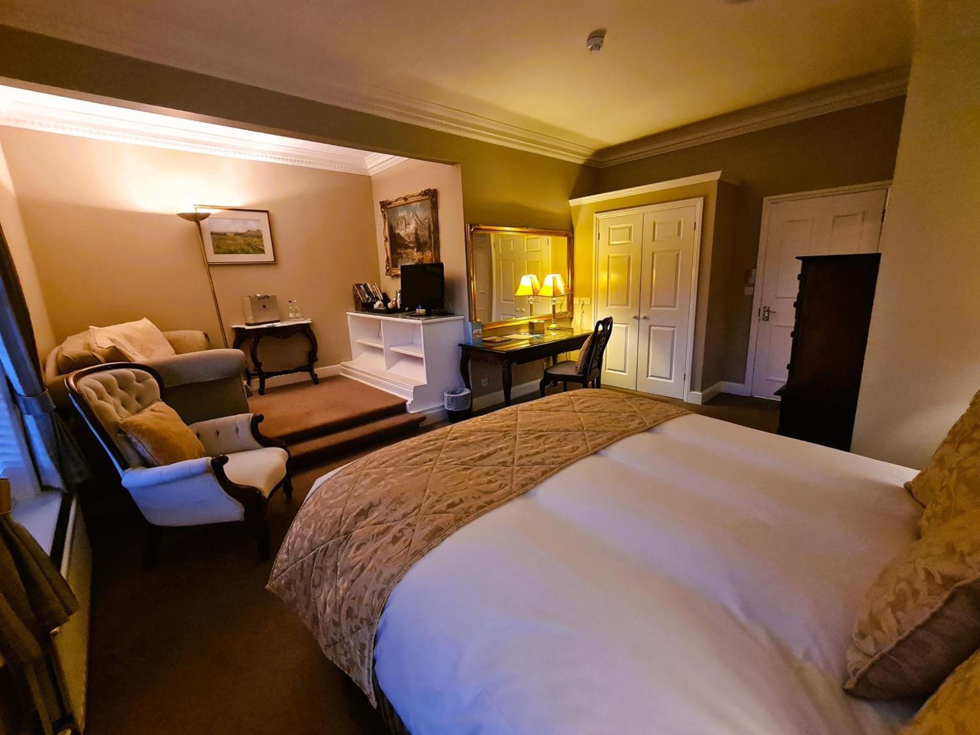 Powdermills Country House Hotel แบทเทิล ภายนอก รูปภาพ