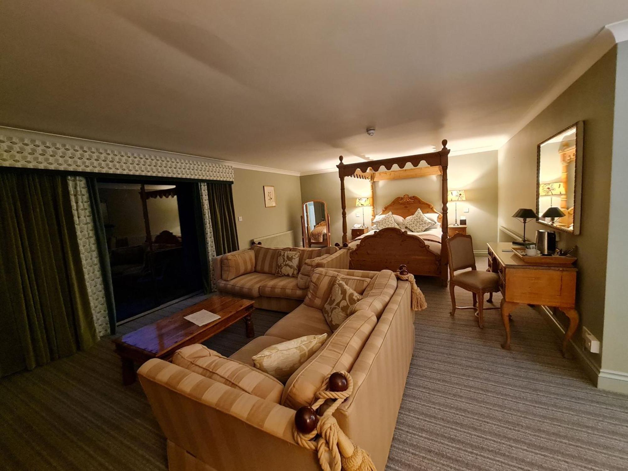 Powdermills Country House Hotel แบทเทิล ภายนอก รูปภาพ