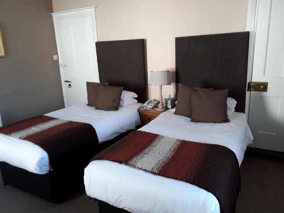 Powdermills Country House Hotel แบทเทิล ภายนอก รูปภาพ